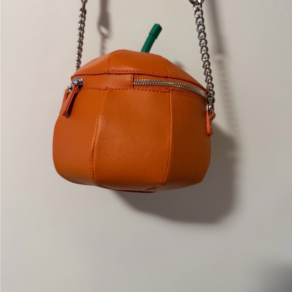 Fine By Me | Halloween Jack O’Lantern | 3D Purse - Picture 2 of 7